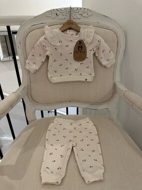 🤍 3~6 Mth Organic Cotton Rabbit Bear Cherry Ruffle 2 Piece Set NWT